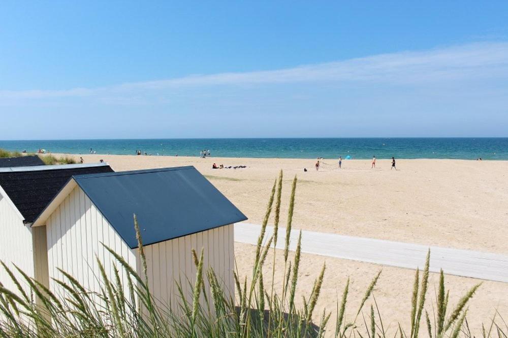 Appartement Musee Le Jour-J Ouistreham Exteriör bild