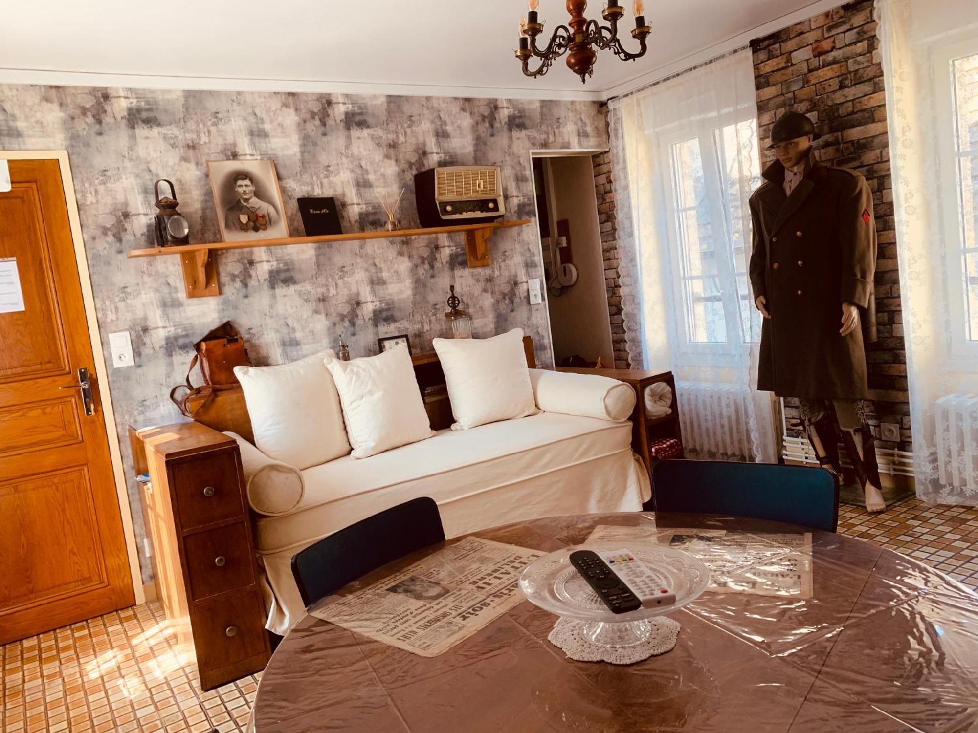 Appartement Musee Le Jour-J Ouistreham Exteriör bild